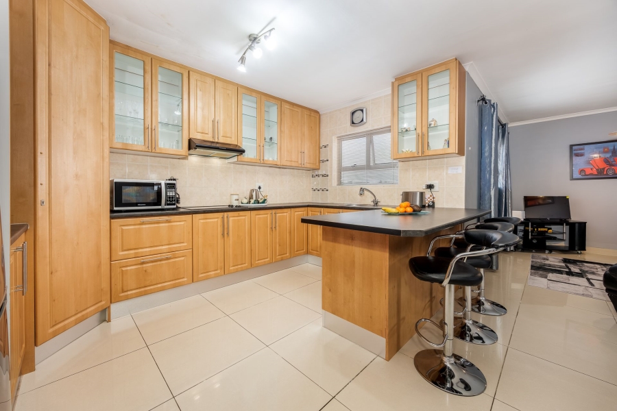 6 Bedroom Property for Sale in Rouxville Western Cape